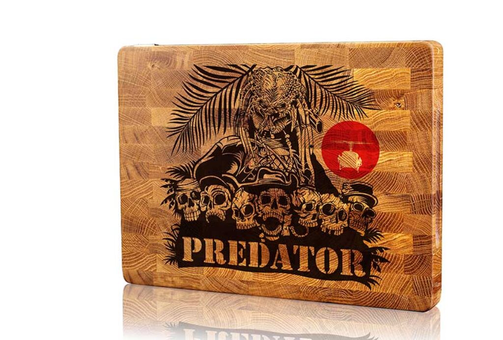 Predator Hunt. Trophy Edition Cutting Board