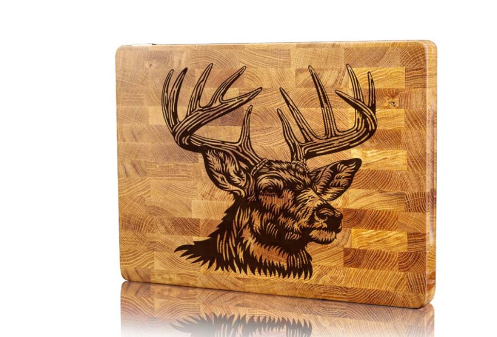 Majestic Deer Head Engraving Design